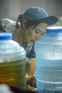 BIB: 
                            <button type="button" onclick="openModal(22295574)" class="btn btn-primary btn-sm float-right btn-popup" data-toggle="modal" data-target=".modal-high-quality">
                        <i class="fas fa-shopping-cart"></i> Add to Cart
                    </button>
                                            <button type="button" onclick="isThisMe(22295574, true)" class="btn btn-success btn-sm float-right btn-popup btn-isme hidden" data-toggle="tooltip" data-placement="bottom" title="นี่คือรูปของคุณใช่ไหม คลิกที่นี่เพื่อเอาเข้าอัลบั้ม">
                        <i class="fas fa-plus"></i> Add to album
                    </button>
                    <button type="button" onclick="isThisMe(22295574, false)" class="btn btn-warning btn-sm float-right btn-popup btn-isnotme hidden">
                        <i class="fas fa-ban"></i> Remove from album
                    </button>